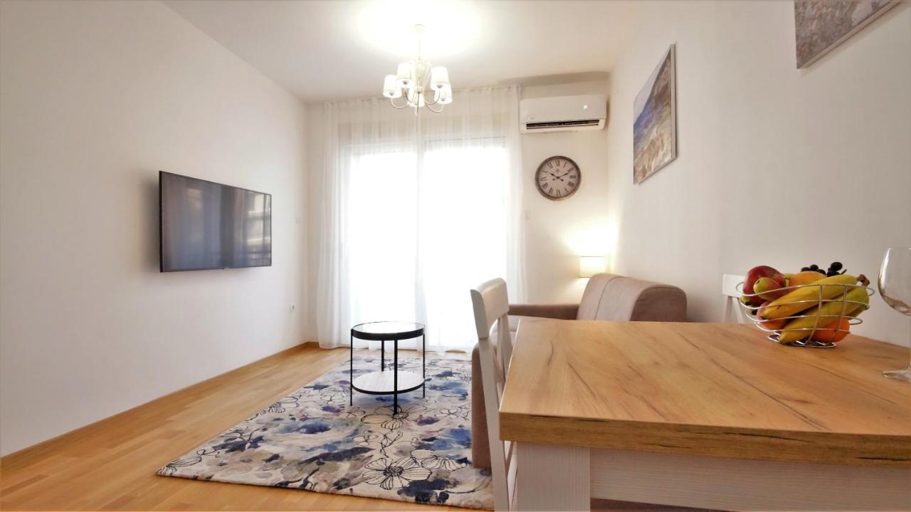 Kala Rooms & Suites บุดวา ภายนอก รูปภาพ