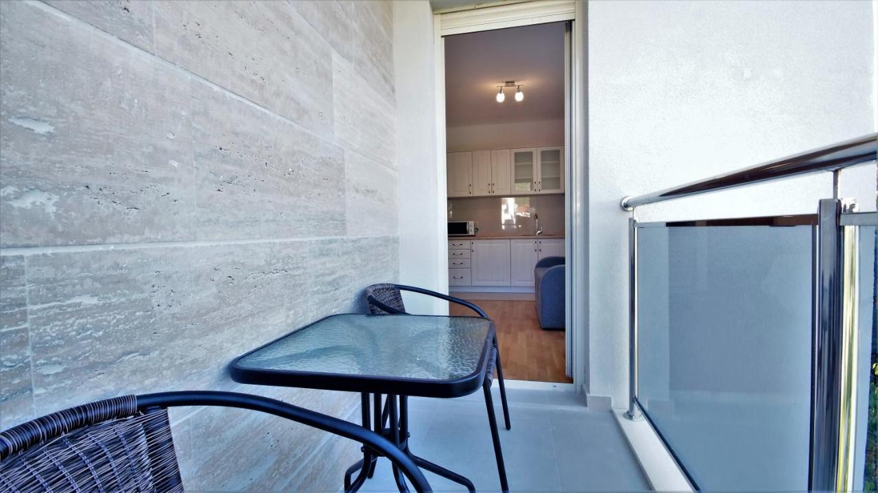 Kala Rooms & Suites บุดวา ภายนอก รูปภาพ