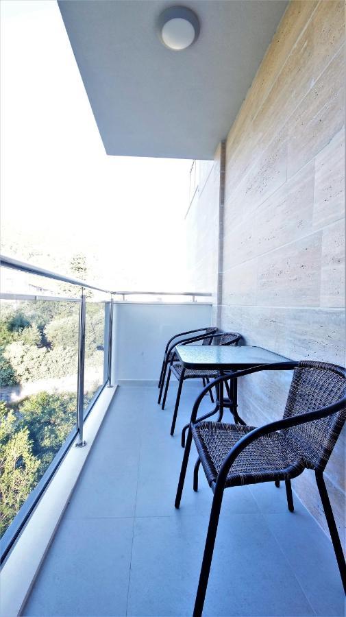 Kala Rooms & Suites บุดวา ภายนอก รูปภาพ